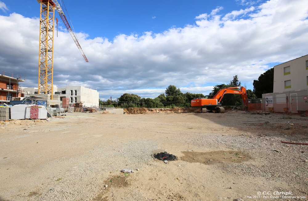 http://www.chrispics.fr/castelnaulelez/chcastelnau1650.jpg